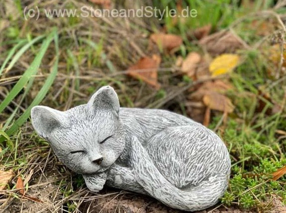 Steinfigur Katze "Leonie"