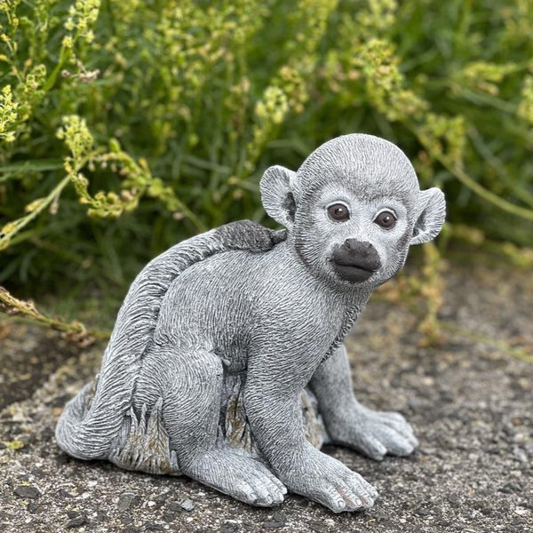 Steinfigur Totenkopfäffchen