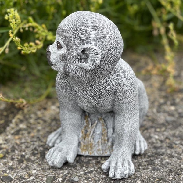 Steinfigur Totenkopfäffchen