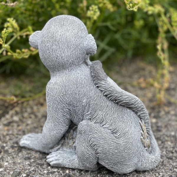 Steinfigur Totenkopfäffchen