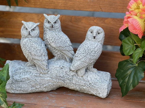 Steinfigur "3 Eulen auf Baumstamm"