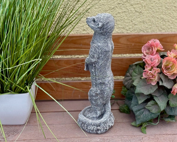 Steinfigur Erdmännchen Guido