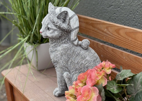 Steinfigur Katze Schlafmütze