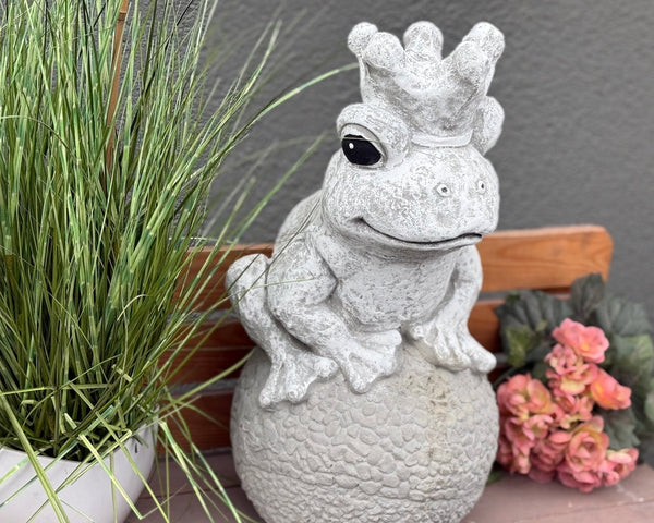 Steinfigur Froschkönig