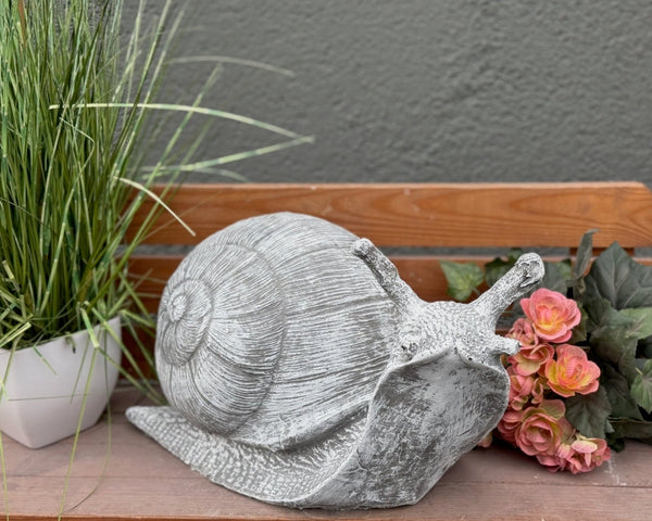Steinfigur Schnecke gross