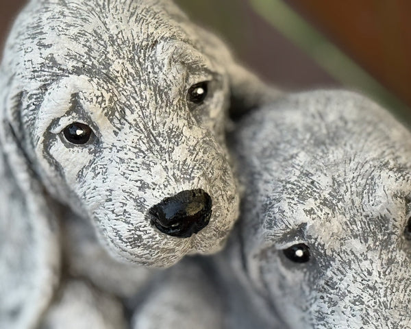 Steinfigur 2 Basset Hound