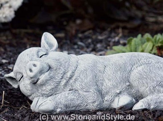 Steinfigur Schweinchen