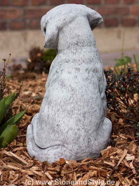 Steinfigur Hund Labrador groß
