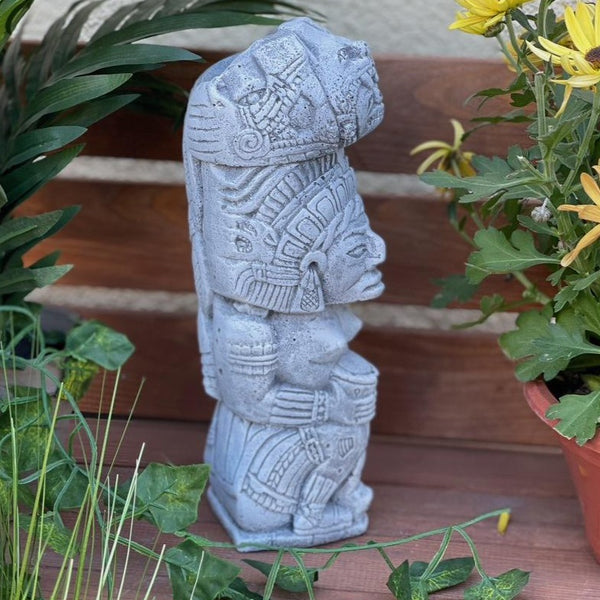 Steinfigur Azteken Maya Totem